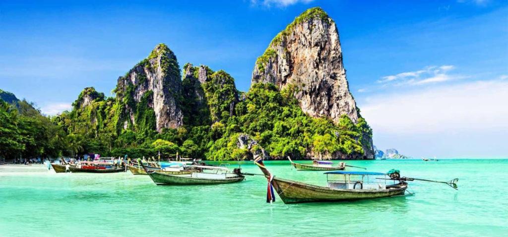 ホテル Patong Heaven エクステリア 写真